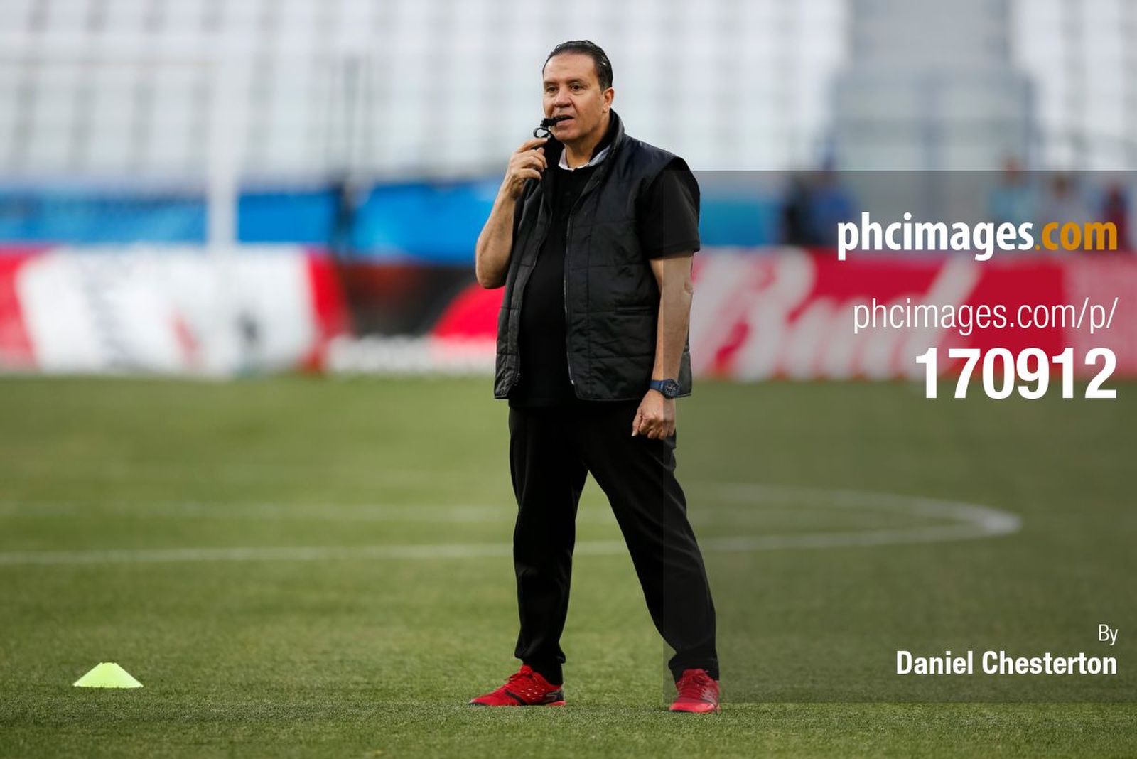 Tunisia Manager Nabil Maaloul gets peckish