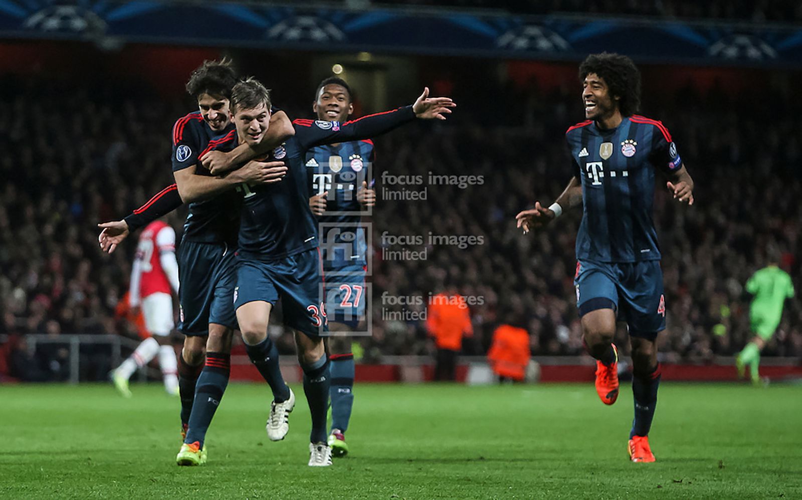 Toni Kroos celebrates after scoring Bayern’s first goal