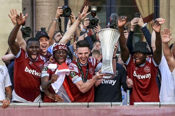 Declan Rice lifts the trophy